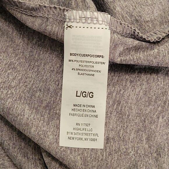 BRAND NEW REEBOK GRAY SHORT SLEEVE SHIRT - Picture 14 of 15